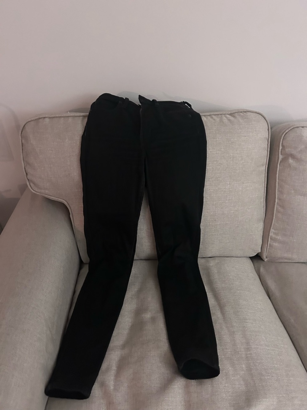 Levi's High-Rise Skinny Jeans in Black